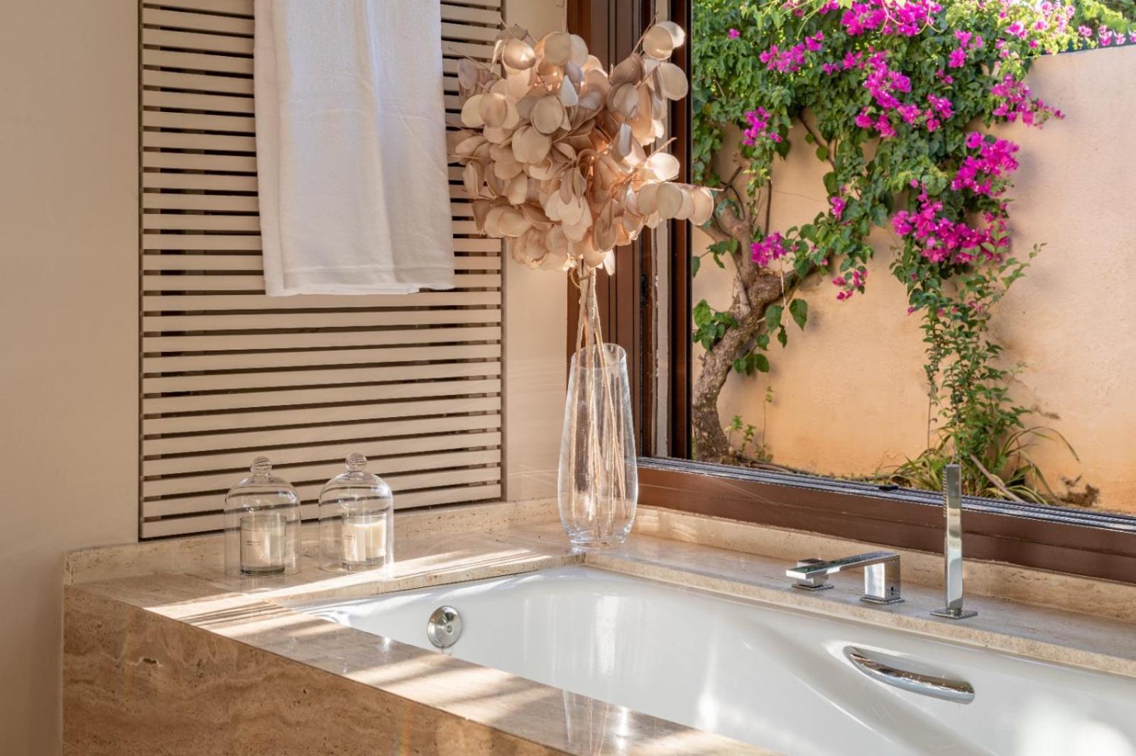 Mai Luxury Villa *
